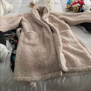 Pottery barn bathrobe